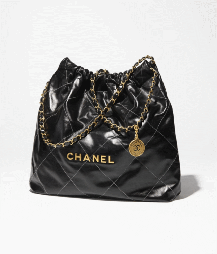 CHANEL 22 HANDBAG - Black Leather